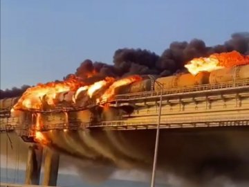 У Росії пригрозили «невідворотними наслідками», якщо підтвердиться «український слід» у вибуху на Кримському мосту