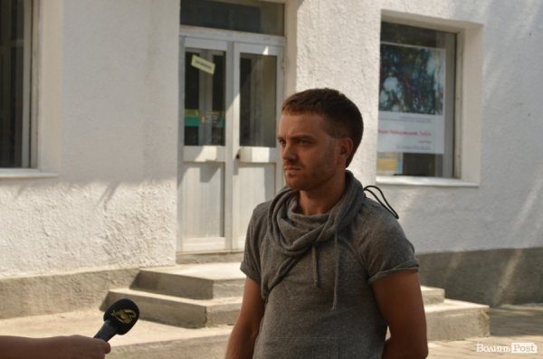 У Луцьку ‒ виставка абстрактного живопису. ФОТО