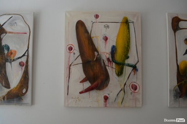 У Луцьку ‒ виставка абстрактного живопису. ФОТО