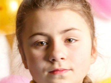 Дитинство в семи колах пекла: просять привітати доньку загиблого волинського «кіборга»