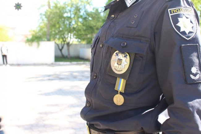 У Луцьку нагородили патрульних, які брали участь у війні з Росією. ФОТО