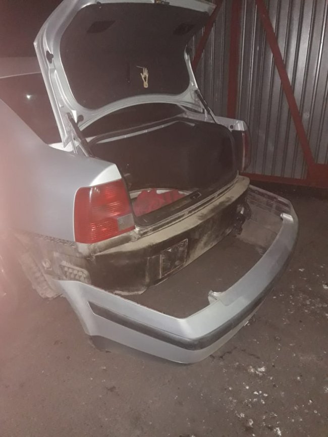 На волинському кордоні затримали  чоловіків, які везли  до Білорусі сало