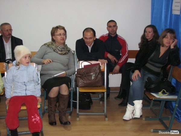 дільниця в гуртожитку на Молоді 8а