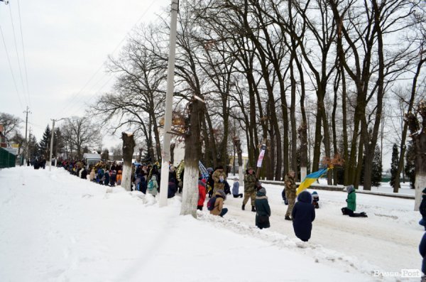 «Десантник пішов у небо»:  у Ківерцях поховали Героя Маріса Камінського