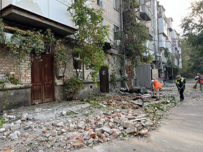 Росія ракетами С-300 обстріляла житловий будинок в Миколаєві. ФОТО