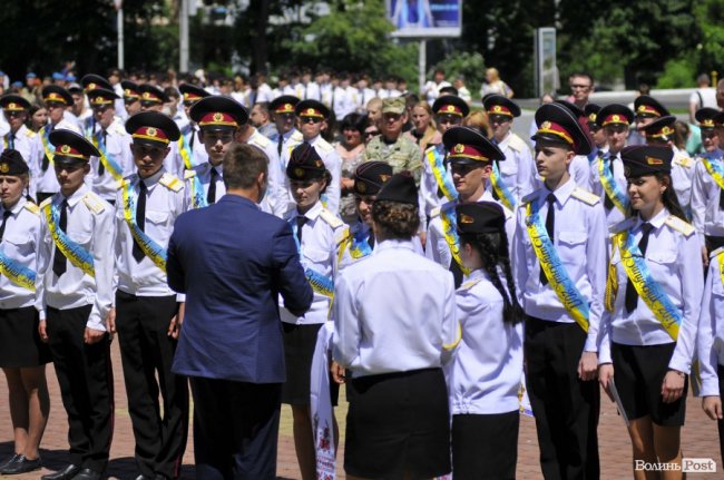 Фото випускного у військовому ліцеї в Луцьку