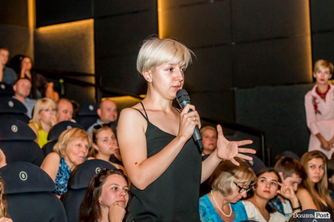 Історії про хабарі та журналістські будні: з лучанами поспілкувався відомий телеведучий 