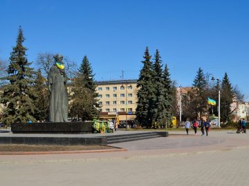 На Театральному майдані Луцька відбудеться акція «200 днів брехні»