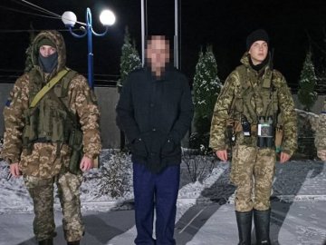 Волинські прикордонники затримали 40-річного чоловіка, який хотів незаконно дістатися до Польщі