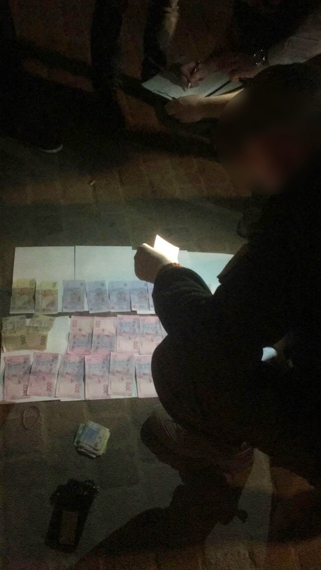 Майора Луцького прикордонного загону, який попався на хабарі, взяли під варту. ФОТО