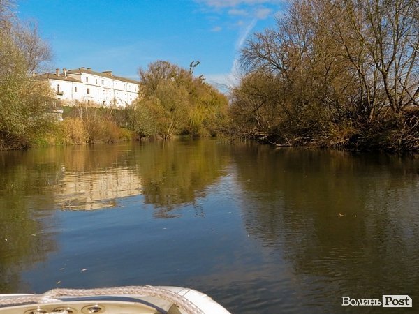 Водна експедиція: як виглядає Луцьк зі Стиру. ФОТО