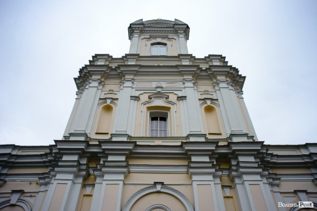 Як лучани на Маковія святили трави та мед. ФОТОРЕПОРТАЖ