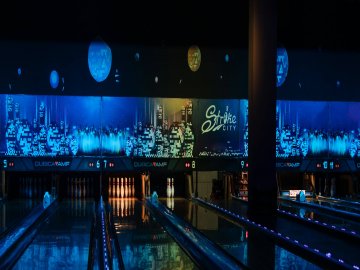 «StrikeCity» має вигідну пропозицію для любителів боулінгу* 