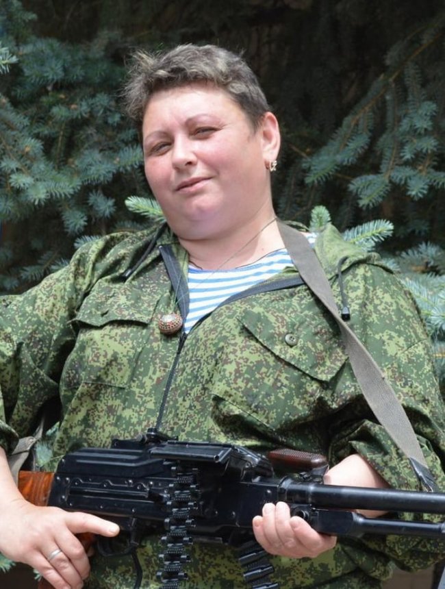 Коригувала обстріли: СБУ викрила командирку угруповання окупантів. ФОТО