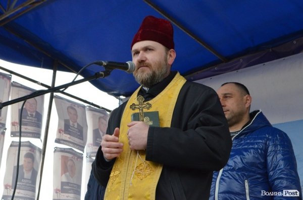 Майдан у Луцьку: Віче і хода на ДПЗ. ФОТО