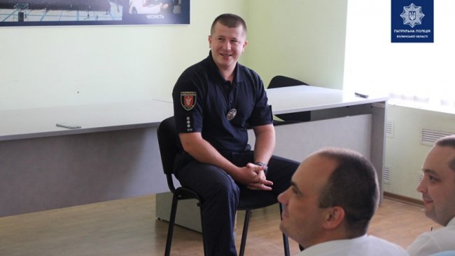 «Вашу думку чують і вас розуміють»: луцькі патрульні зустрілися з громадськістю. ФОТО