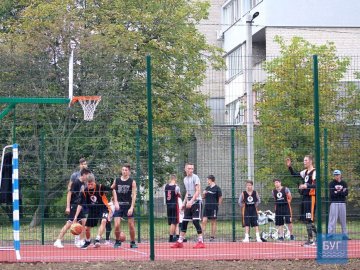 У Нововолинській міськраді ліквідують відділ молоді та спорту