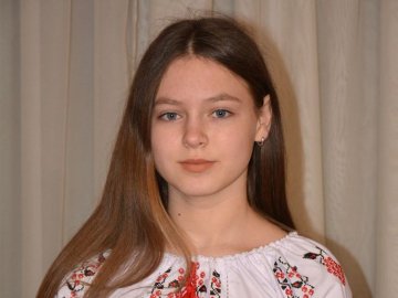 Її тато приховав, що сам виховував двох дітей: волонтери розповіли про доньку загиблого на Сході бійця