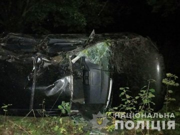 На Рівненщині 19-річна дівчина за кермом авто скоїла аварію: постраждали п’ятеро людей. ФОТО