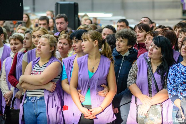 Нагорода – для найкращих: на заводі «Кромберг енд Шуберт» влаштували грандіозне вручення «Оскарів». ФОТО