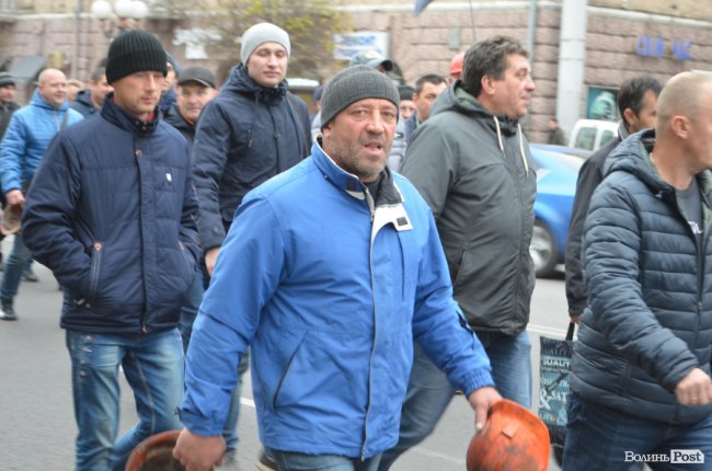 Волинські гірники та обласна адміністрація поїдуть до Києва вимагати оплату боргів