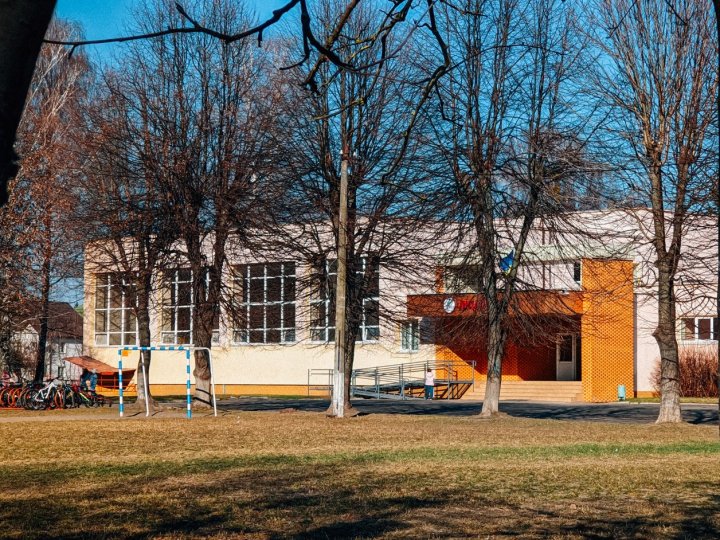 Луцькі школи на два дні ідуть на дистанційне навчання