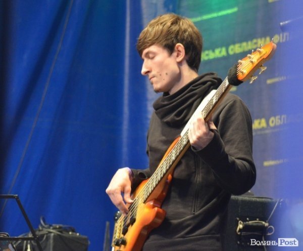 Луцький замок зустрічав останню ніч літа джазом. ФОТО 