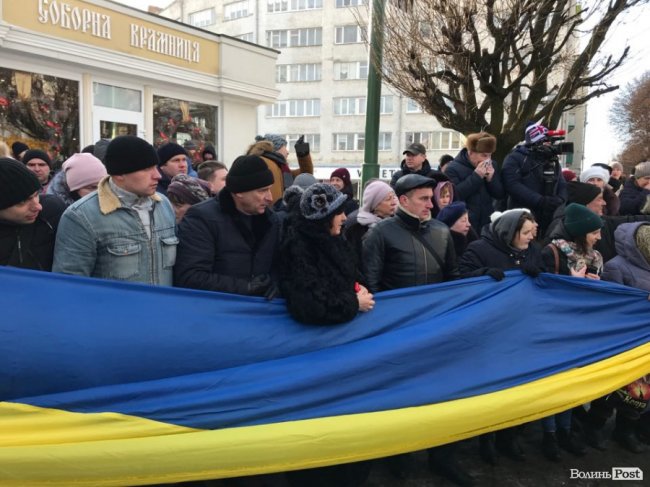 У Луцьк приїхав Петро Порошенко. ФОТО