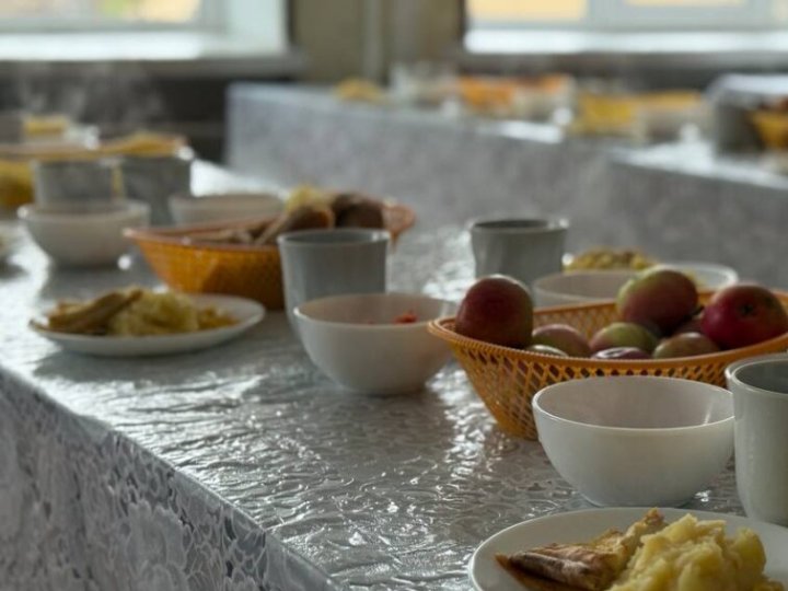 Коштів немає: у громаді на Волині призупинили харчуванння школярів