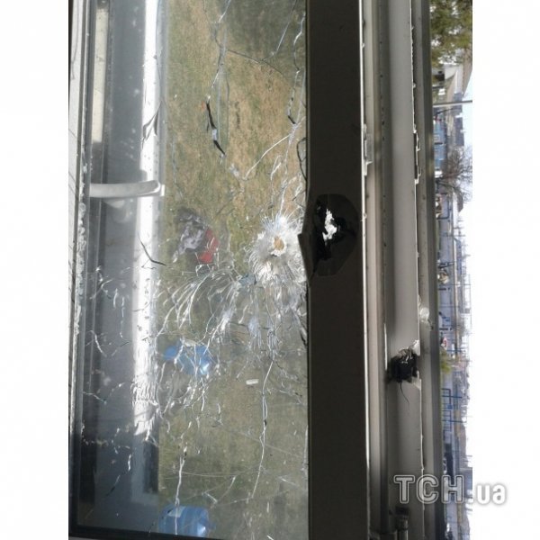 Опублікували фото розгромленої частини морпіхів у Феодосії