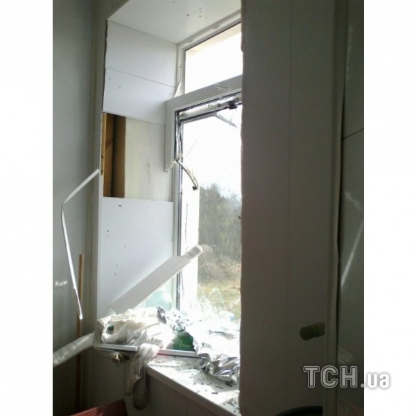 Опублікували фото розгромленої частини морпіхів у Феодосії