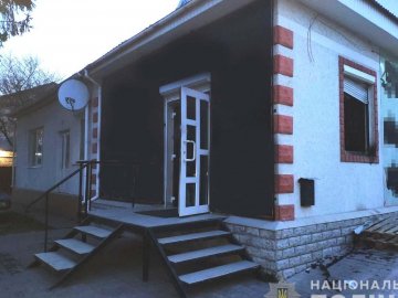 На Рівненщині невідомі вночі підпалили кафе