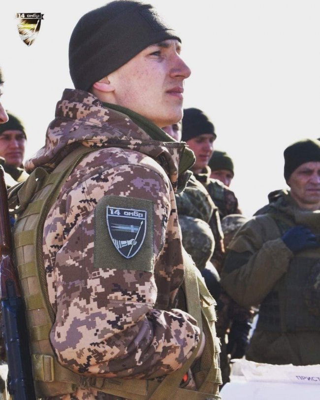 Військовий з Волині, який втратив ногу, рятуючи побратима, продовжив служити на Сході