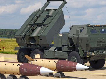 Байден і Зеленський обговорюють постачання Україні ATACMS