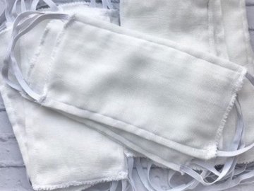 Волинське підприємство запустило пошиття багаторазових масок