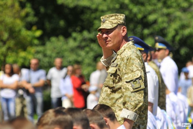 Фото випускного у військовому ліцеї в Луцьку