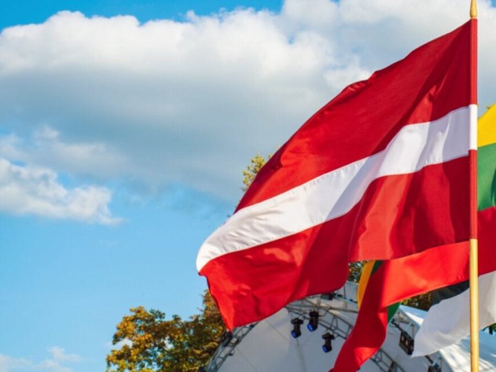 Країни Балтії готують план масової евакуації на випадок російського нападу, - Reuters