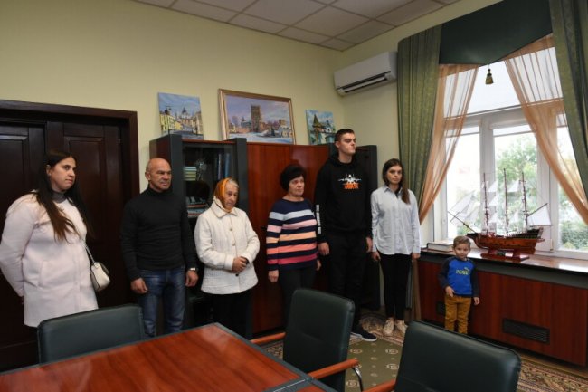 У Луцьку рідним загиблих Героїв  вручили їх посмертні нагороди