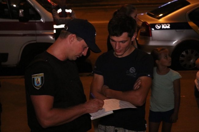 Невідомі вбили охоронця та пограбували ювелірний магазин. ФОТО. ВІДЕО