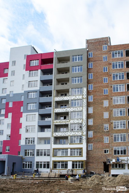 «Карамельні» квартири у яскравих багатоповерхівках: ЖК «Caramel Residence» продовжує зводити житло мрії. ФОТО*