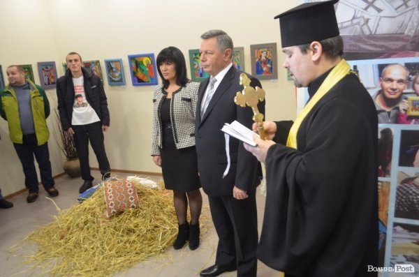 У Луцьку відкрили виставку ікон від бійців АТО. ФОТО 