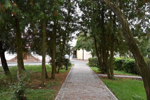 Як луцькі двори змінюються після ремонту. ФОТО