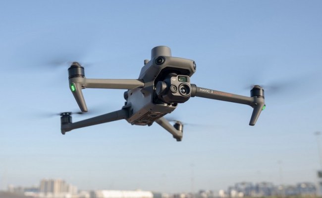 Волинська громада купить для військових 10 антидронових рушниць та майже 90 безпілотників. ФОТО