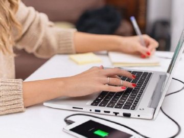 В Україні готові скоротити робочий тиждень до чотирьох днів: у чому переваги і коли чекати змін