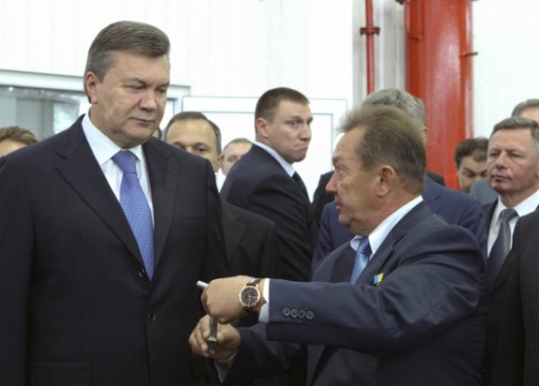 Як Януковичу в Луцьку екскурсію робили. ФОТО