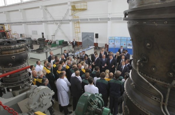 Як Януковичу в Луцьку екскурсію робили. ФОТО