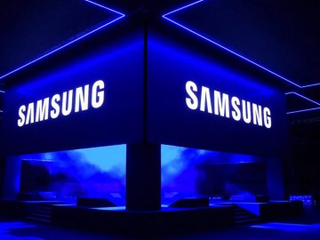 Samsung зупинив поставки в Росію