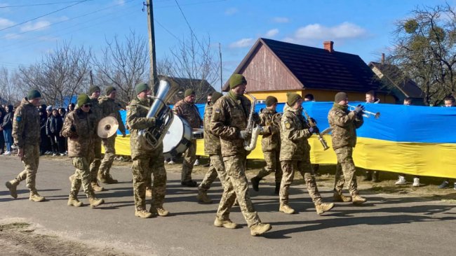 На Волині провели в останню путь Героя Сергія Янчука
