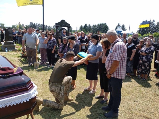 На Волині попрощалися з Героєм Михайлом Муковозом, який віддав життя за Україну