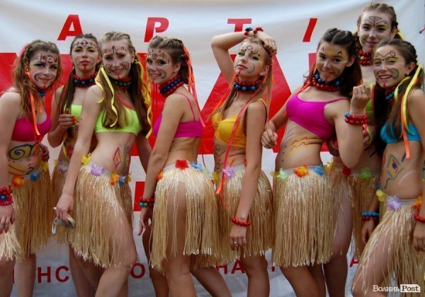 У Луцьку відбувся фестиваль дитячих візочків